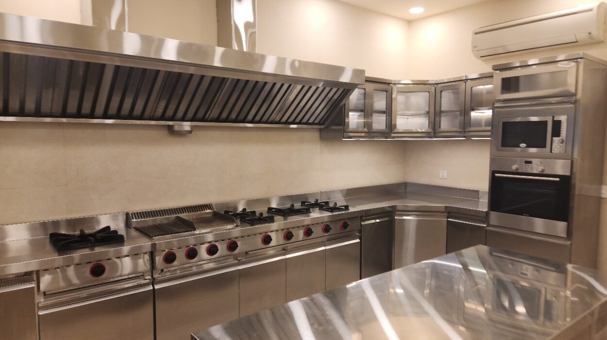 Commercial kitchen equipment in Pakistan